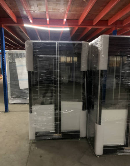 Refrigeration equipment - upright freezer